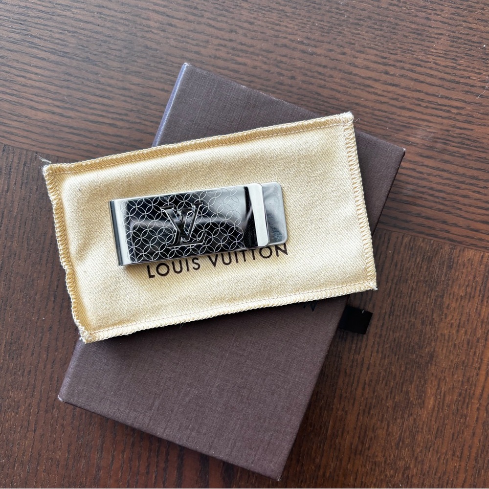 Louis Vuitton money clip